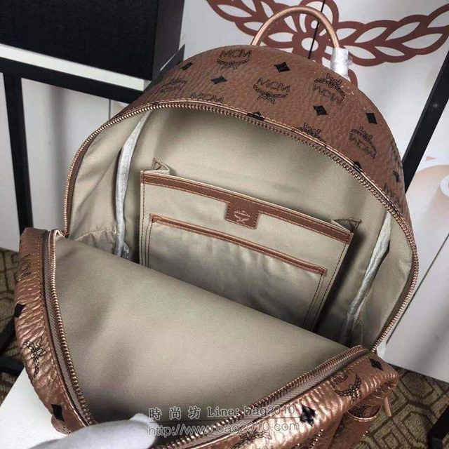 MCM雙肩背包 原單 5927小號 Gunta“M”字形鉚釘背包 金屬鉚釘 MCM女背包  mdmc1135